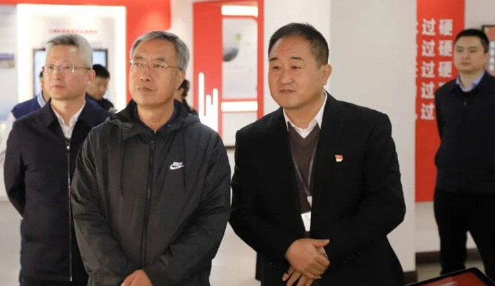 重庆国际人才交流调研组莅临我司调研考察党建工作