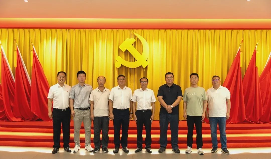第十二次全国企业民主管理工作调研检查组莅临我司调研检查