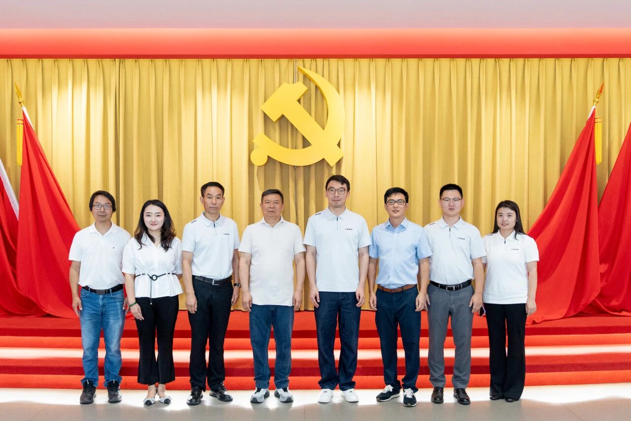 三峡活动丨重庆市制造业设计联合会赴三峡电缆集团交流座谈会圆满举行