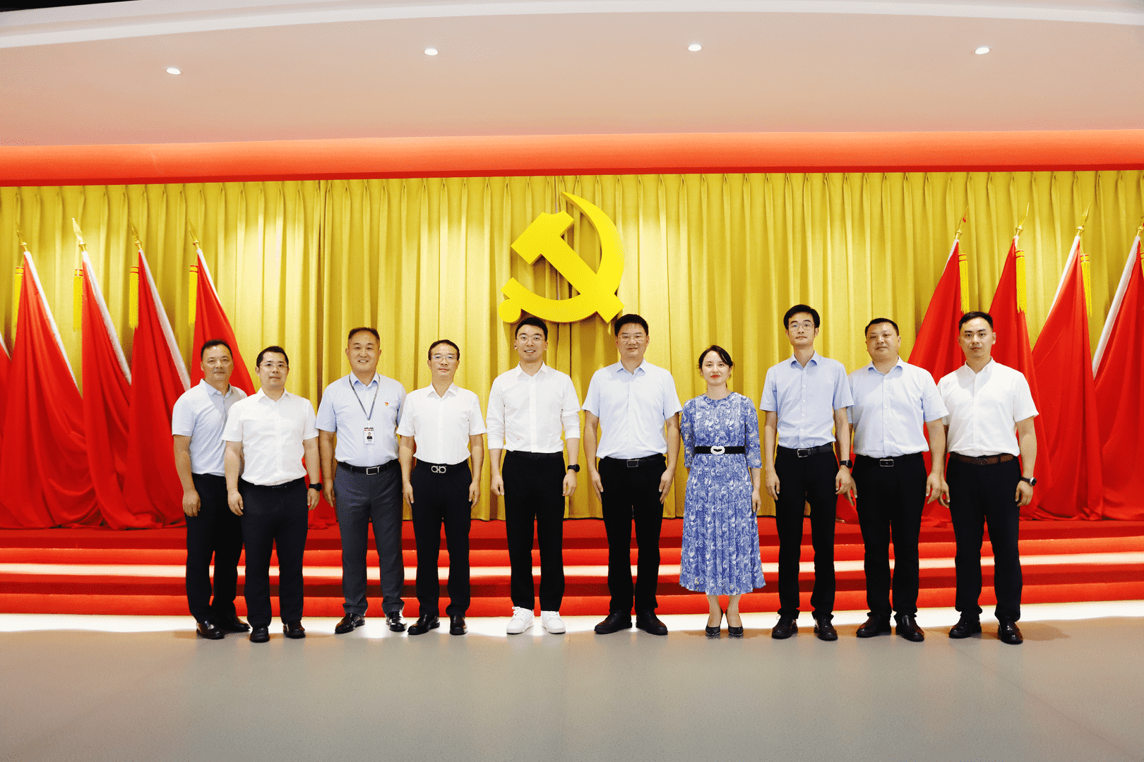 江津青年丨龙东阁到江津区宣讲党的二十届三中全会精神并调研服务青年创新创业等工作