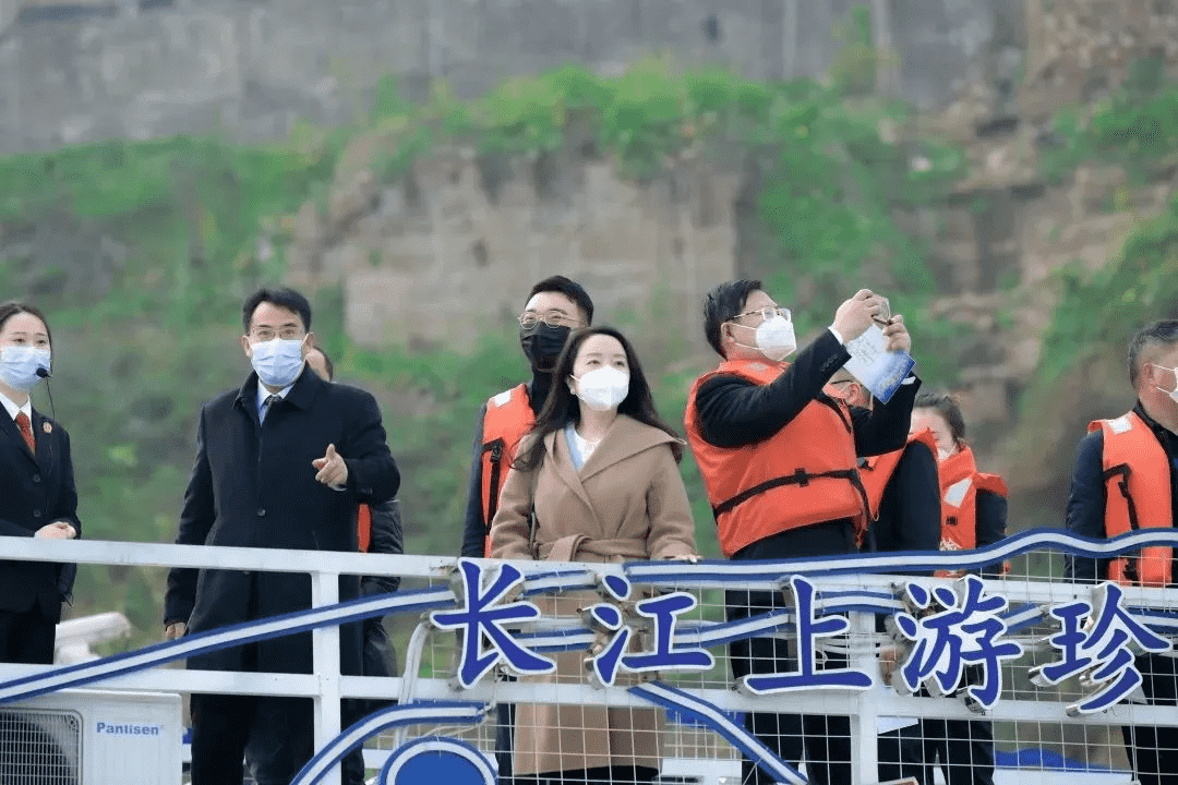 重庆江津法院丨川渝携手！我们“水陆并进”护长江