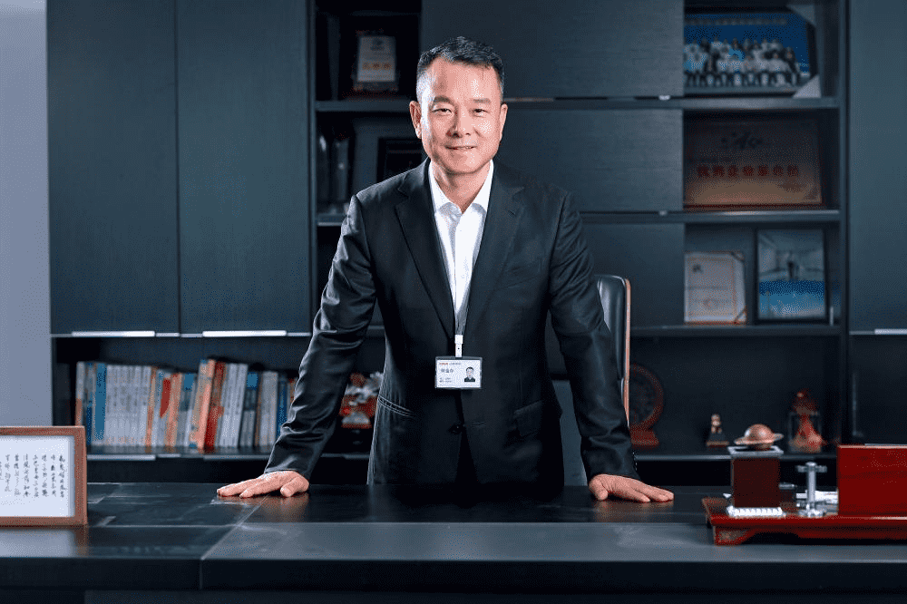 上游新闻丨企业家父（母）子谈传承： 用党建引领企业建设，塑造百年企业文化